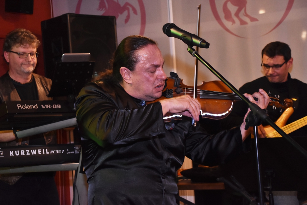 Jiří Erlebach, tentokrát s kapelou