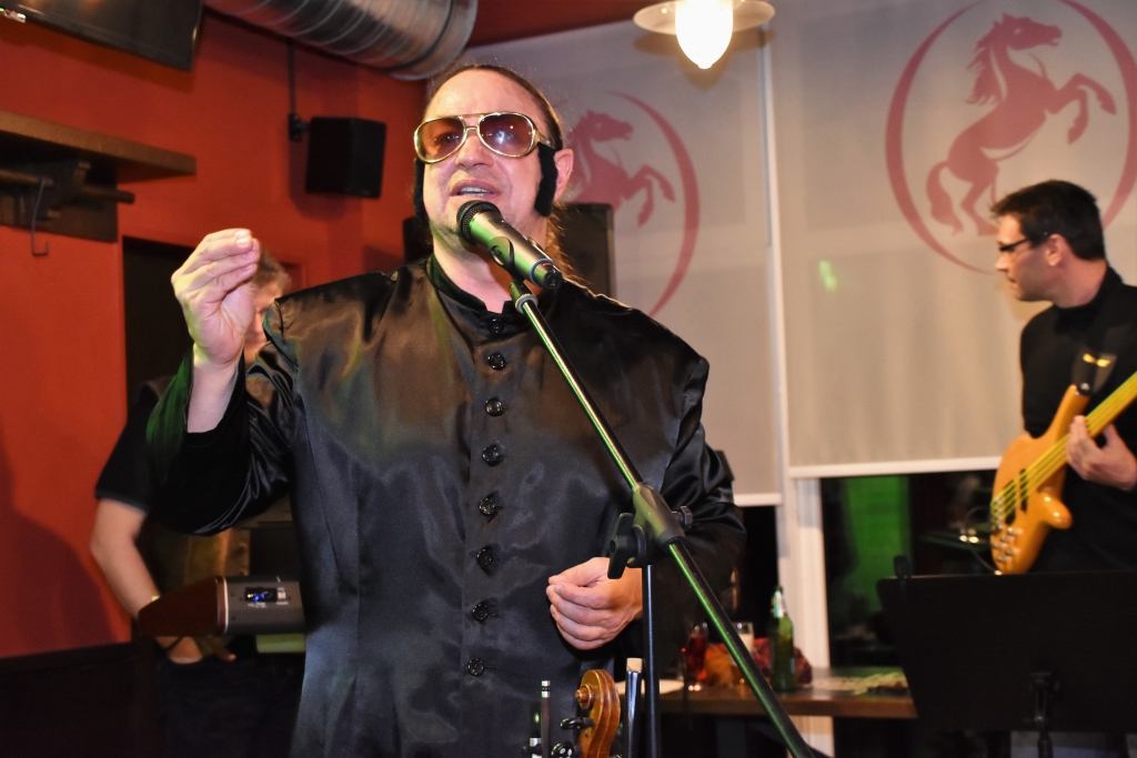 Jiří Erlebach, tentokrát s kapelou