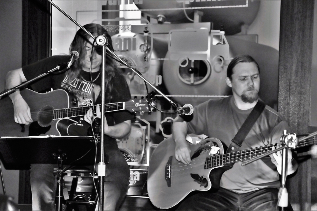 Paráda s Acoustica